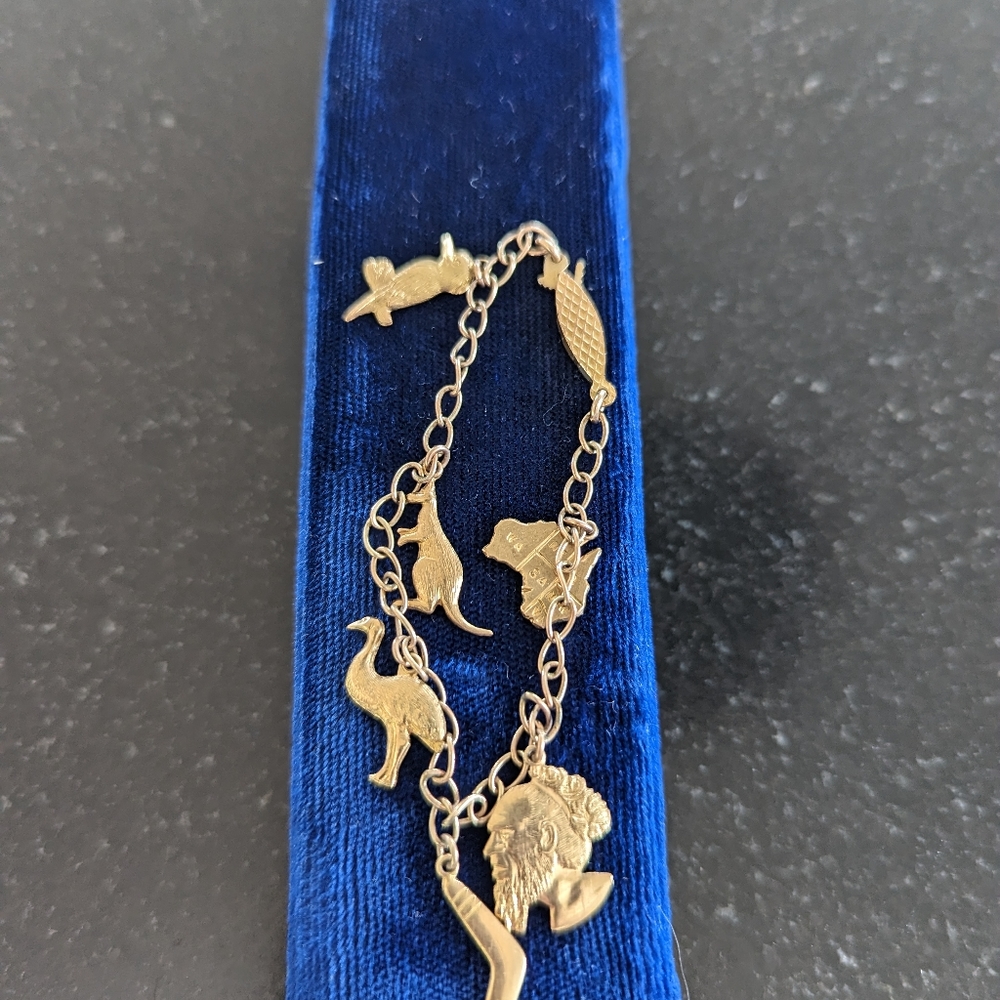 Australian gold bracelet